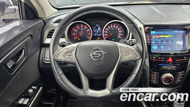 KG Mobility (SsangYong) Tivoli VX 2WD 2016 — фото 13