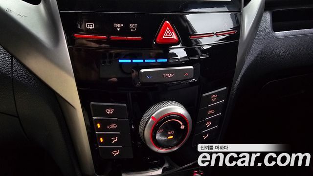 KG Mobility (SsangYong) Tivoli VX 2WD 2016 — фото 16