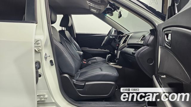 KG Mobility (SsangYong) Tivoli VX 2WD 2016 — фото 26