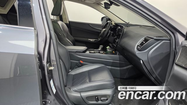 Lexus NX350h (II) Luxury 2023 — фото 26