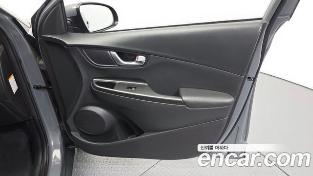 Hyundai Kona Hybrid Modern 2023 — фото 24