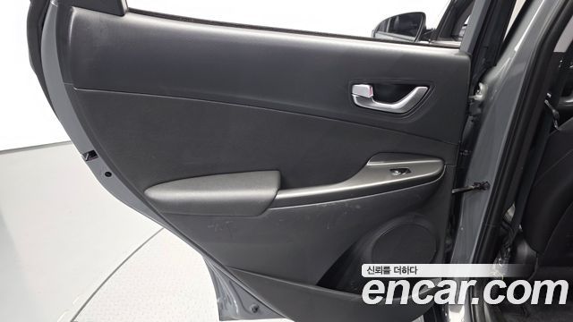 Hyundai Kona Hybrid Modern 2023 — фото 25