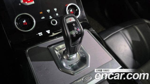 Land Rover Range Rover Evoque (II) P250 SE 2021 — фото 9