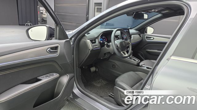Renault Korea Arkana 1.6 GTe Iconic 2025 — фото 10