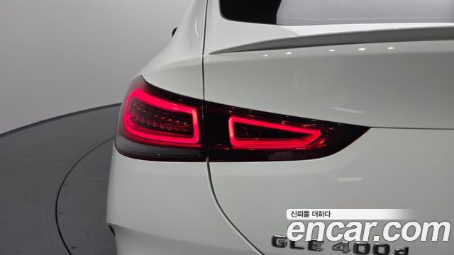 Mercedes-Benz GLE-Class (W167) GLE400d 4MATIC Coupe 2023 — фото 23
