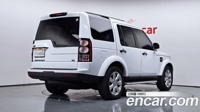 Land Rover Discovery 4 3.0 SDV6 SE 2016 — фото 4