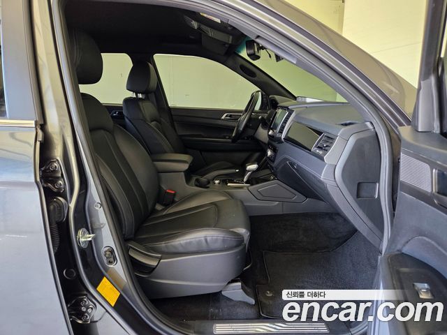 KG Mobility (SsangYong) Rexton Sports Khan Diesel 2.2 4WD Prestige 2021 — фото 17