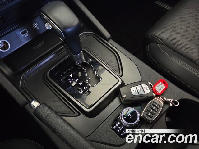 KG Mobility (SsangYong) Rexton Sports Khan Diesel 2.2 4WD Prestige 2021 — фото 21