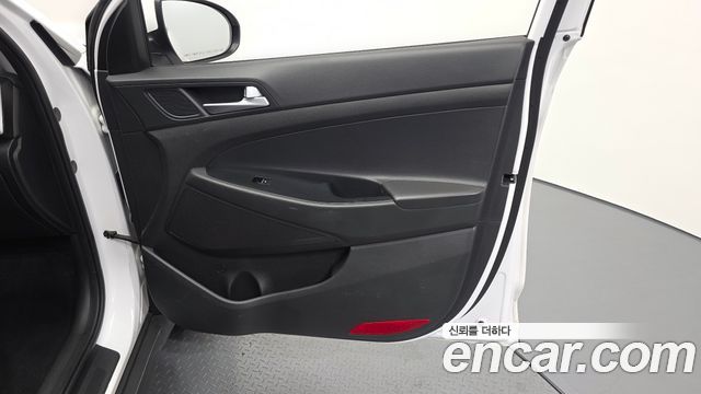 Hyundai Tucson Diesel 1.6 2WD Premium 2019 — фото 24