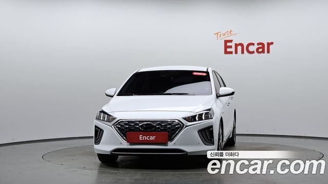 Hyundai Ioniq Hybrid 1.6 HEV Q 2020 — фото 3