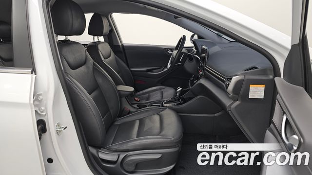 Hyundai Ioniq Hybrid 1.6 HEV Q 2020 — фото 15