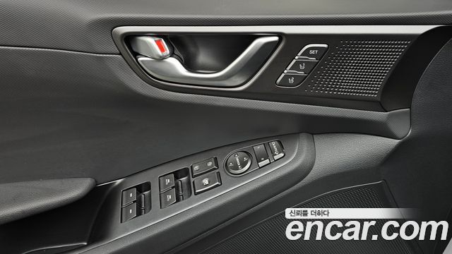 Hyundai Ioniq Hybrid 1.6 HEV Q 2020 — фото 24