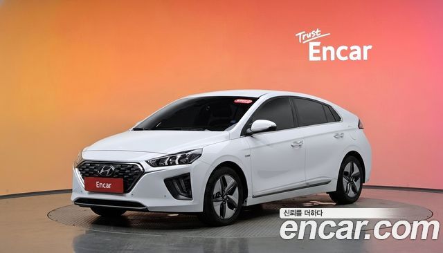 Hyundai Ioniq Hybrid 1.6 HEV Q 2020 — фото 1