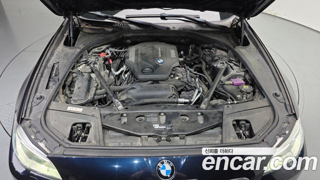 BMW 5 Series (F10) 520d M Aero Dynamic 2016 — фото 6