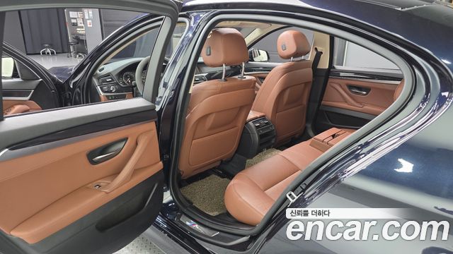 BMW 5 Series (F10) 520d M Aero Dynamic 2016 — фото 11