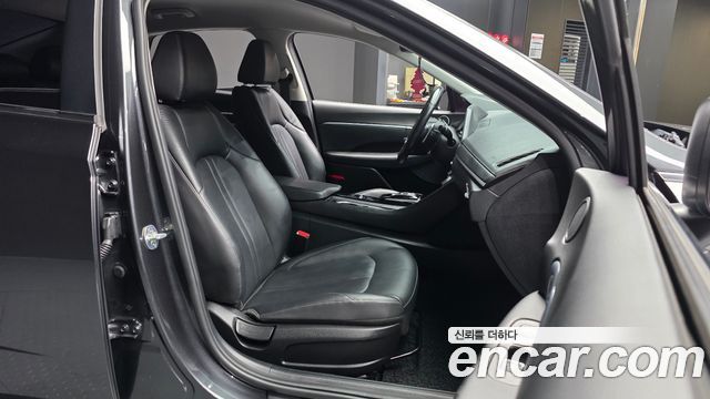 Hyundai Sonata (DN8) 2.0 Premium 2020 — фото 11