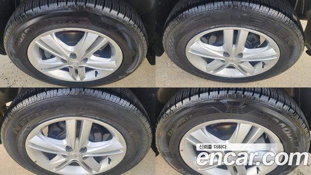 KG Mobility (SsangYong) Korando C 2.0 CVT 4WD Deluxe 2014 — фото 24