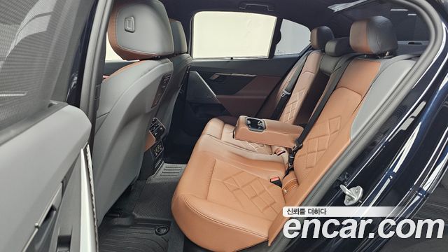 BMW 5 Series (G60) 530i xDrive M Sport 2025 — фото 12