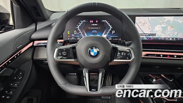 BMW 5 Series (G60) 530i xDrive M Sport 2025 — фото 32