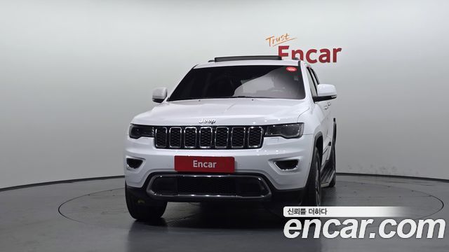 Jeep Grand Cherokee 3.6 Limited WK2 2018 — фото 3