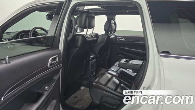 Jeep Grand Cherokee 3.6 Limited WK2 2018 — фото 12