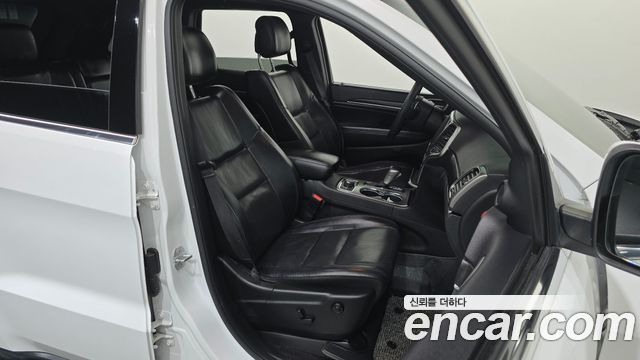 Jeep Grand Cherokee 3.6 Limited WK2 2018 — фото 26