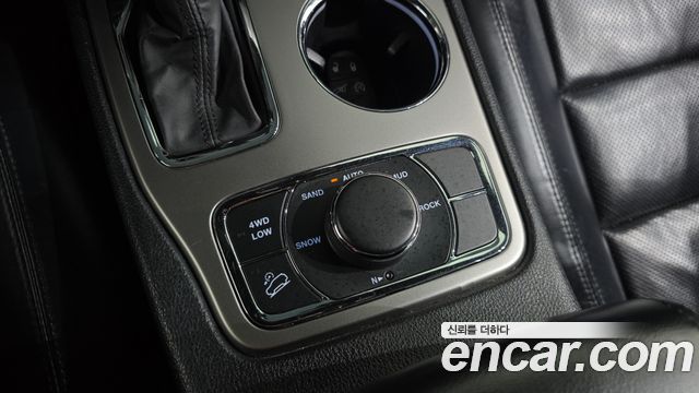 Jeep Grand Cherokee 3.6 Limited WK2 2018 — фото 27