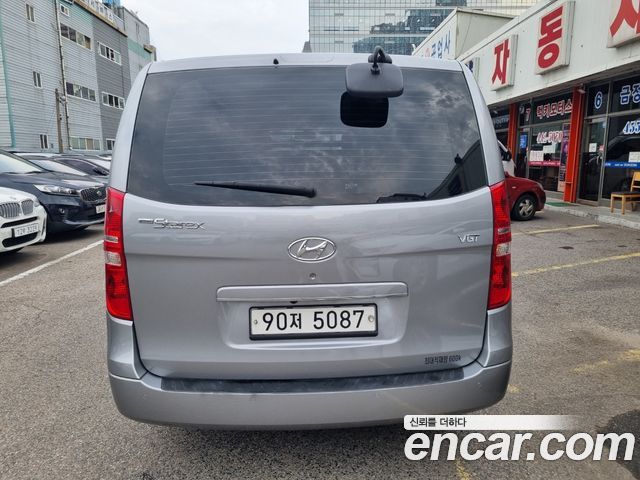 Hyundai Grand Starex Van 5-Seater Smart 2021 — фото 5