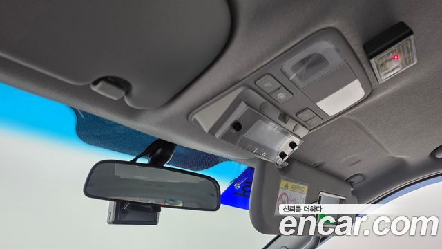Hyundai Grand Starex School Bus LPi 2021 — фото 18