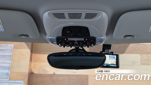 MINI Cooper Clubman Standard 2nd 2020 — фото 22