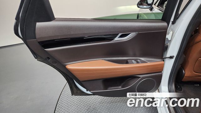 Genesis G80 (RG3) Gasoline 2.5 Turbo AWD 2021 — фото 25