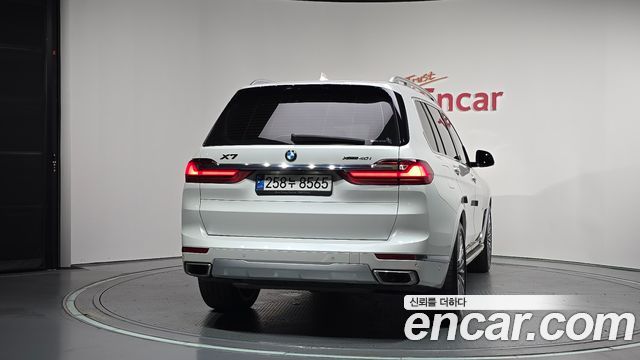 BMW X7 (G07) xDrive 40i Design Pure Excellence 6-Seater 2021 — фото 4