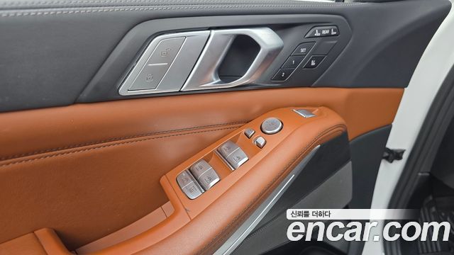 BMW X7 (G07) xDrive 40i Design Pure Excellence 6-Seater 2021 — фото 34