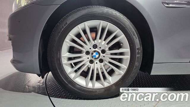 BMW 5 Series (F10) 520d xDrive 2015 — фото 5