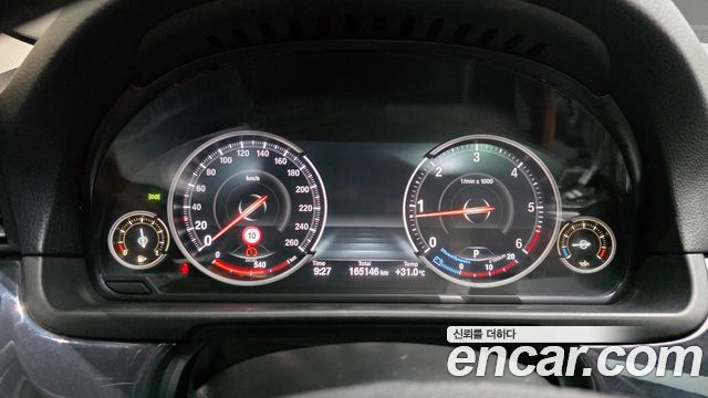 BMW 5 Series (F10) 520d xDrive 2015 — фото 8