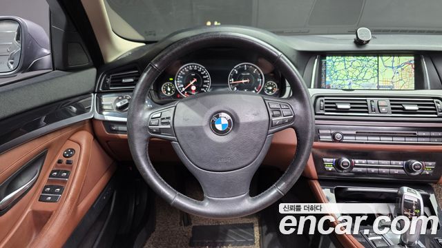 BMW 5 Series (F10) 520d xDrive 2015 — фото 17