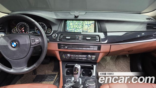 BMW 5 Series (F10) 520d xDrive 2015 — фото 21