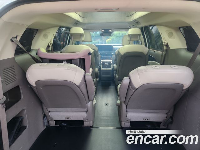Kia Carnival (IV) Gasoline 9-seater Limousine(Special vehicle) 2023 — фото 7