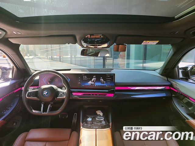 BMW 5 Series (G60) 530e M Sport 2025 — фото 5
