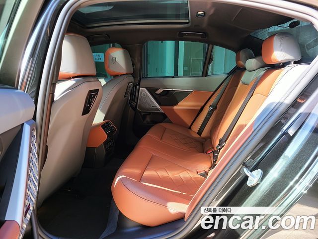 BMW 5 Series (G60) 530e M Sport 2025 — фото 16