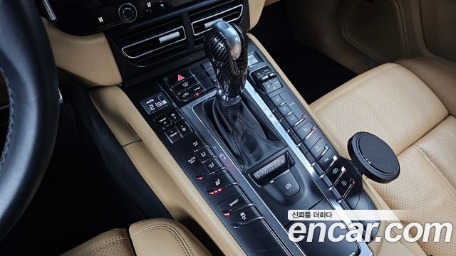Porsche Macan 3.0 S Diesel 95B 2017 — фото 9