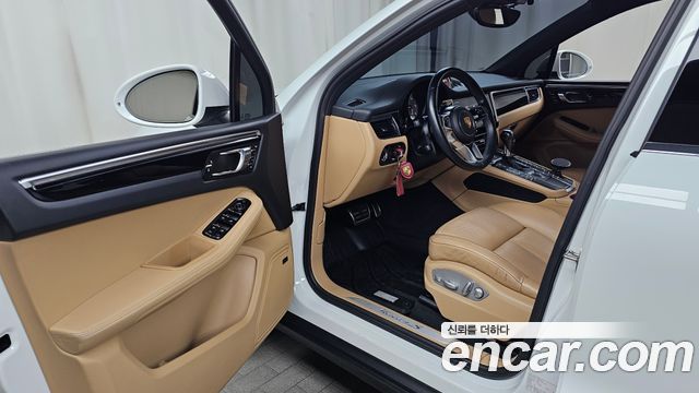 Porsche Macan 3.0 S Diesel 95B 2017 — фото 10