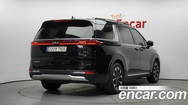 Kia Carnival (IV) Diesel 9-Seater Noblesse 2023 — фото 2