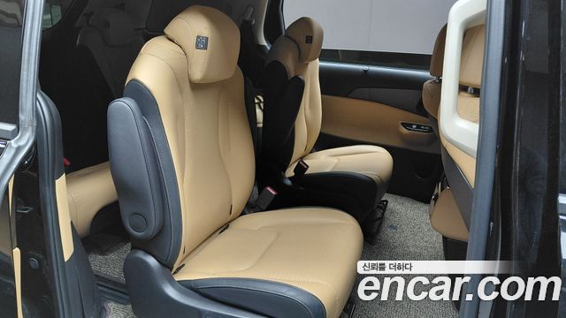 Kia Carnival (IV) Diesel 9-Seater Noblesse 2023 — фото 11