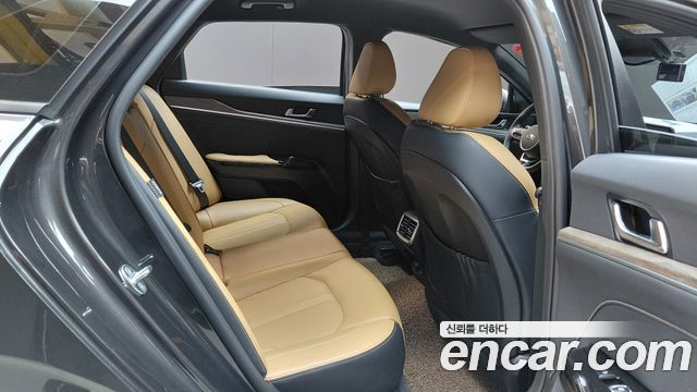 Kia K5 (III) 1.6 Turbo Noblesse 2021 — фото 12
