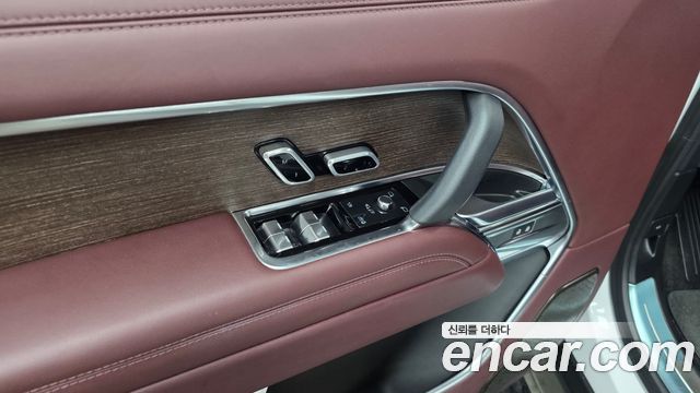 Land Rover Range Rover (V) D350 Autobiography 2023 — фото 34