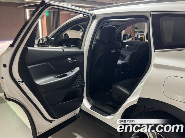 Hyundai Santa Fe Diesel 2.2 2WD Prestige 2021 — фото 4