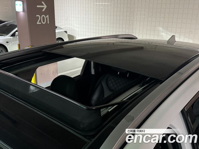 Hyundai Santa Fe Diesel 2.2 2WD Prestige 2021 — фото 6