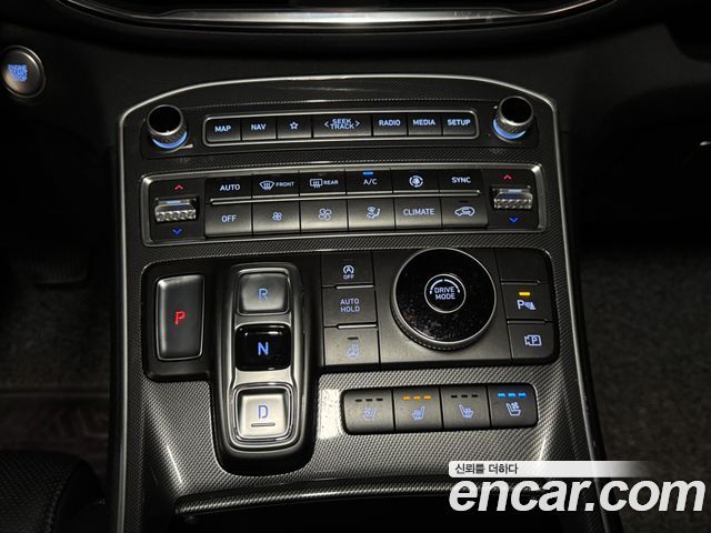 Hyundai Santa Fe Diesel 2.2 2WD Prestige 2021 — фото 18