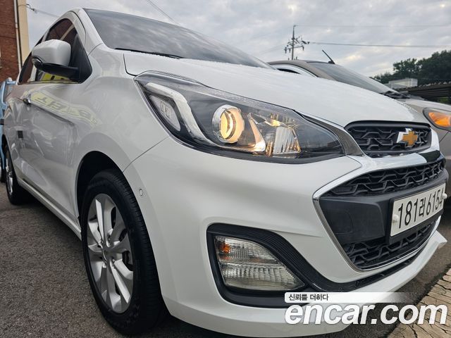 Chevrolet Spark Premier 2022 — фото 2